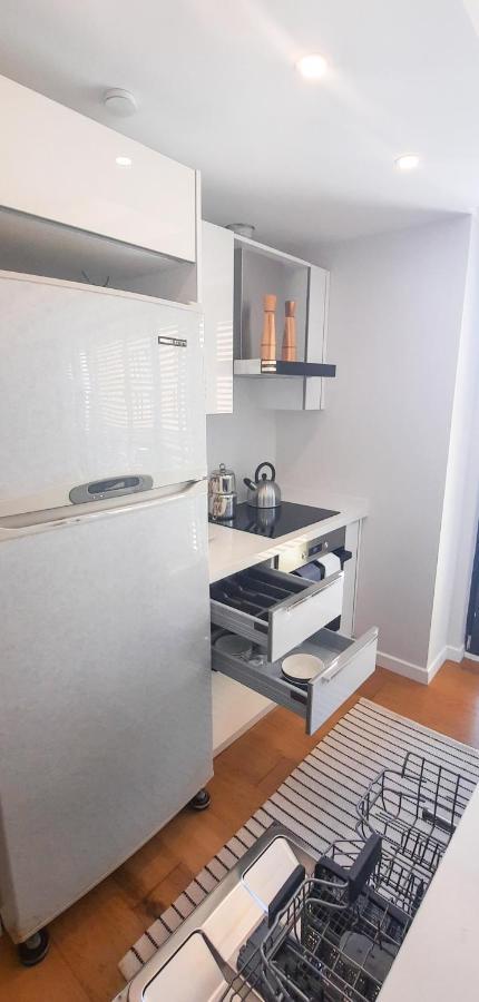 Ultra Lux Flat-great Location *
